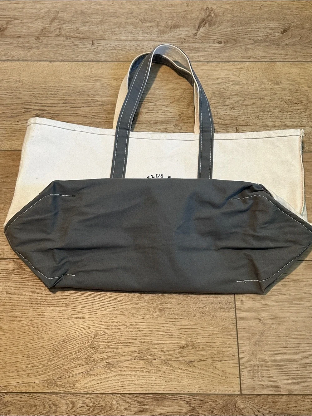 L.L.Bean Boat and Tote Large Canvas Tote Bag Gray Trim Hell’s Bay Boatworks USA - Picture 5 of 7